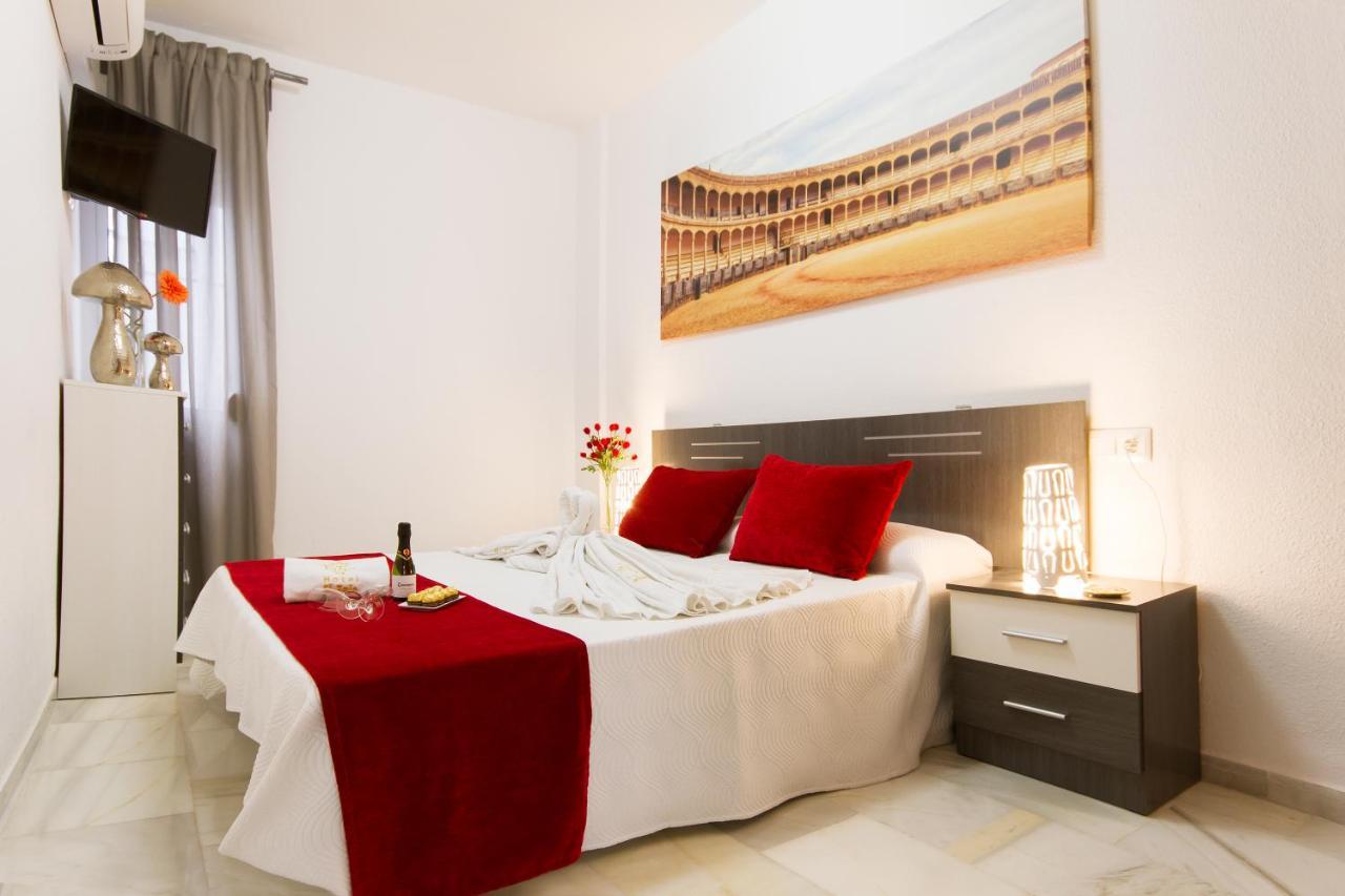Apartamentos El Tajo & Spa Ронда Екстер'єр фото